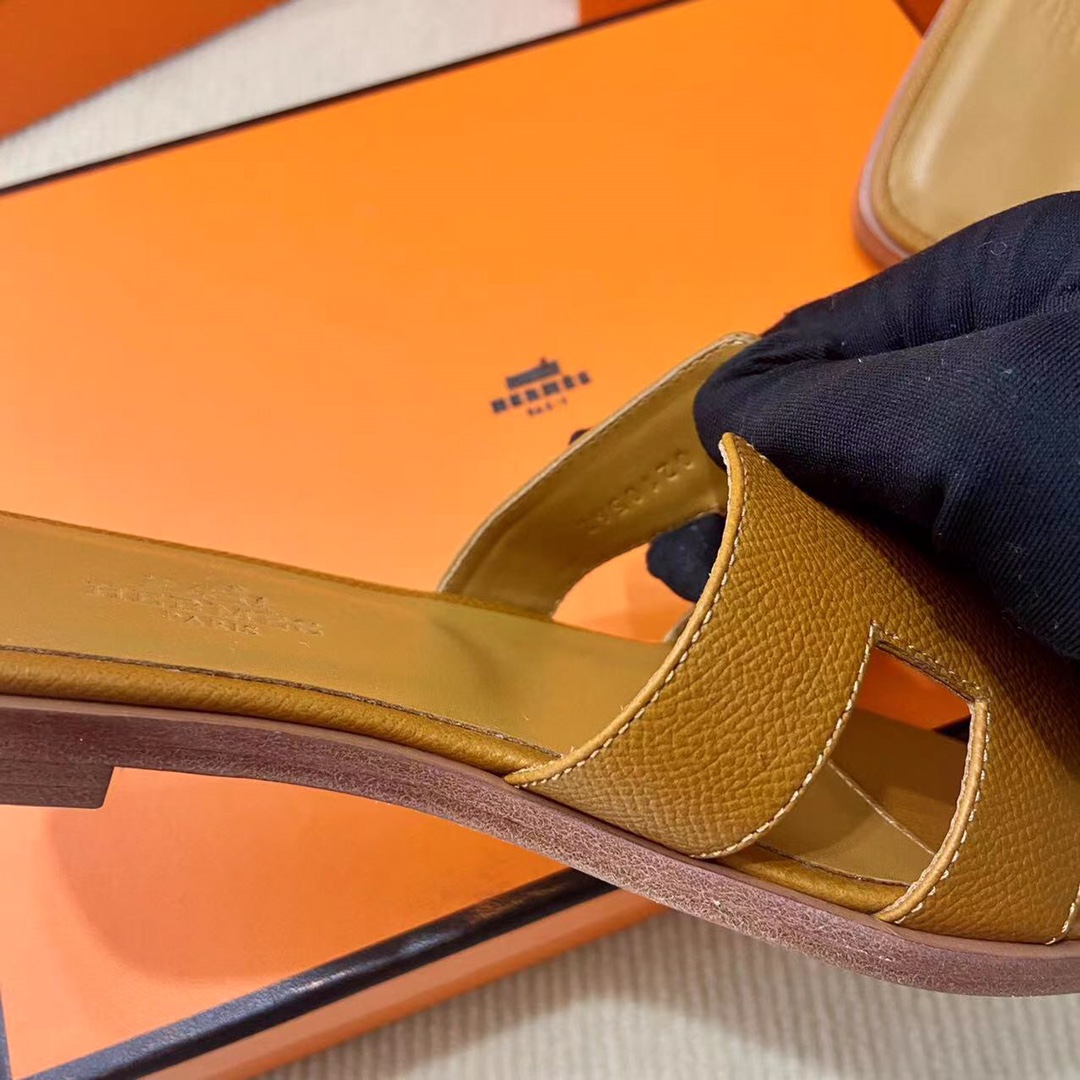 에르메스 올수공 오란 슬리퍼 샌들 앱송 38